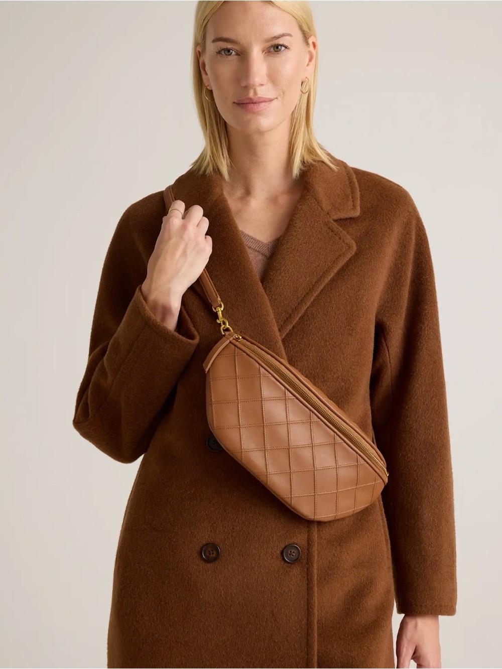 Quince Leather Crossbody Belt bag